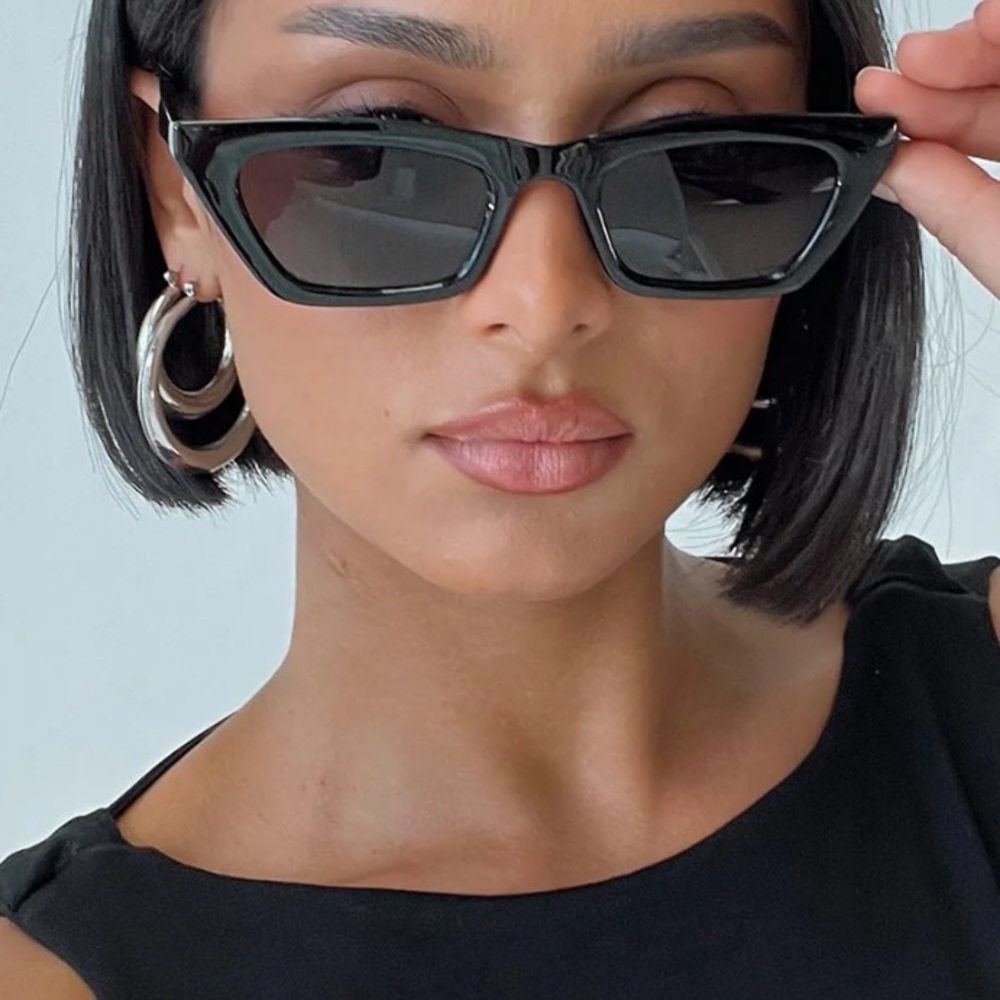 Black sunglasses